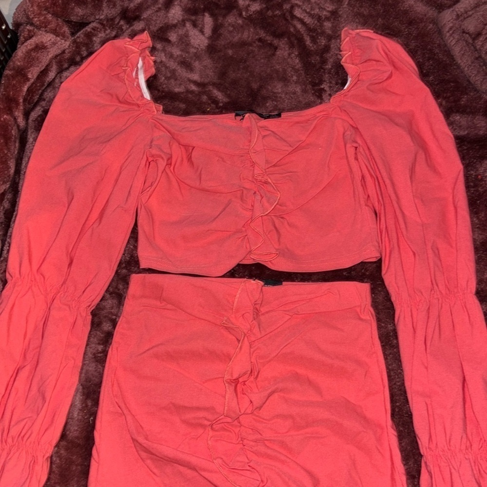 BNWT PLT Co-ord Outfit Coral Ruched Skirt & cropped Top Size 12